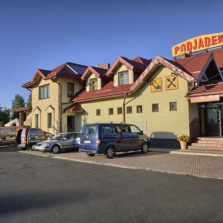 Zajazd Podjadek Osjaków Esterno foto